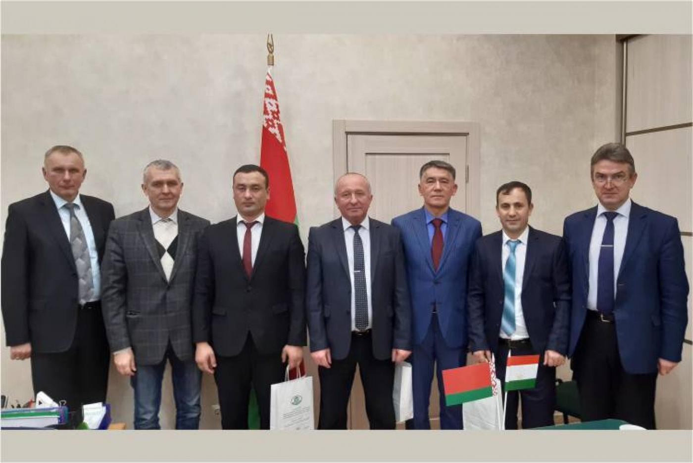Повышение квалификации в МИПК и ПК БНТУ для специалистов из Таджикистана